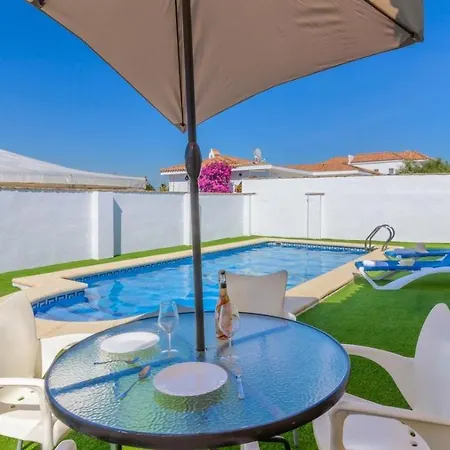 Brenda By Ruralidays *