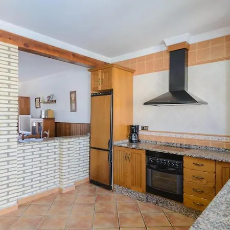 Brenda By Ruralidays *